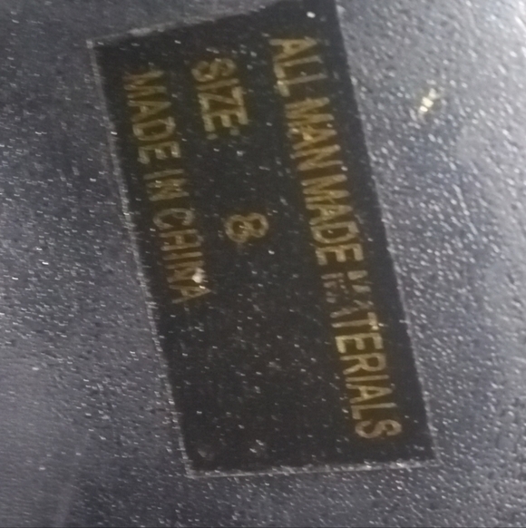 VTG Y2K Hot Topic Women's Goth Punk Heels with Straps Sz 8, Super Cute - Picture 3 of 6